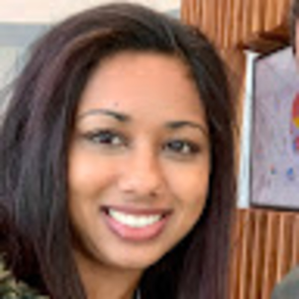 Meet your Posher, Nadia